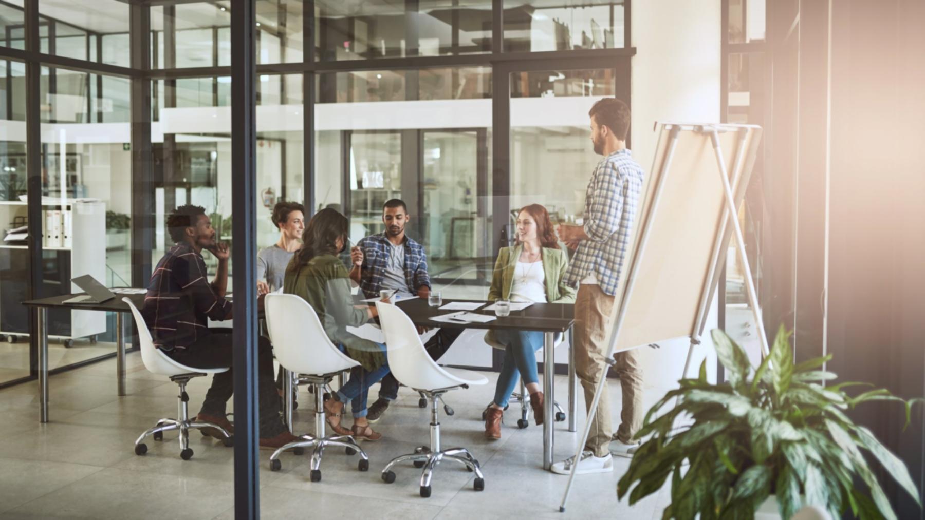 Modern workspace setup for SEO learning